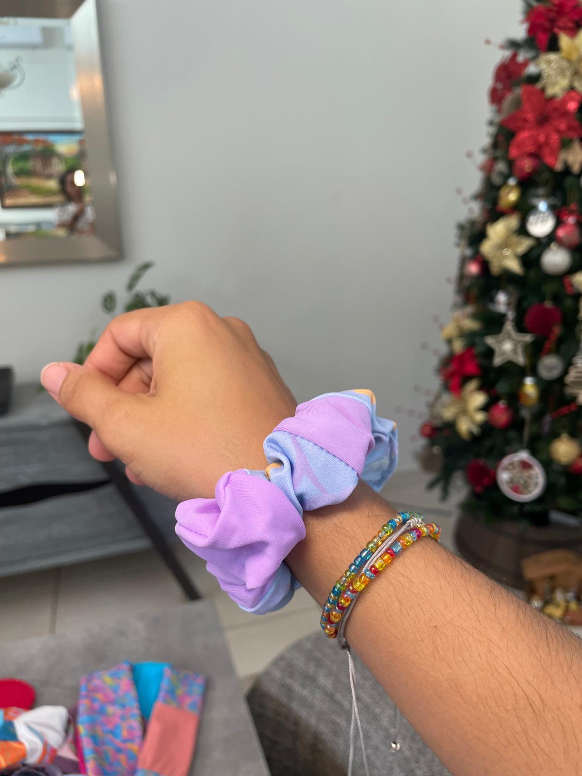 mini scrunchie