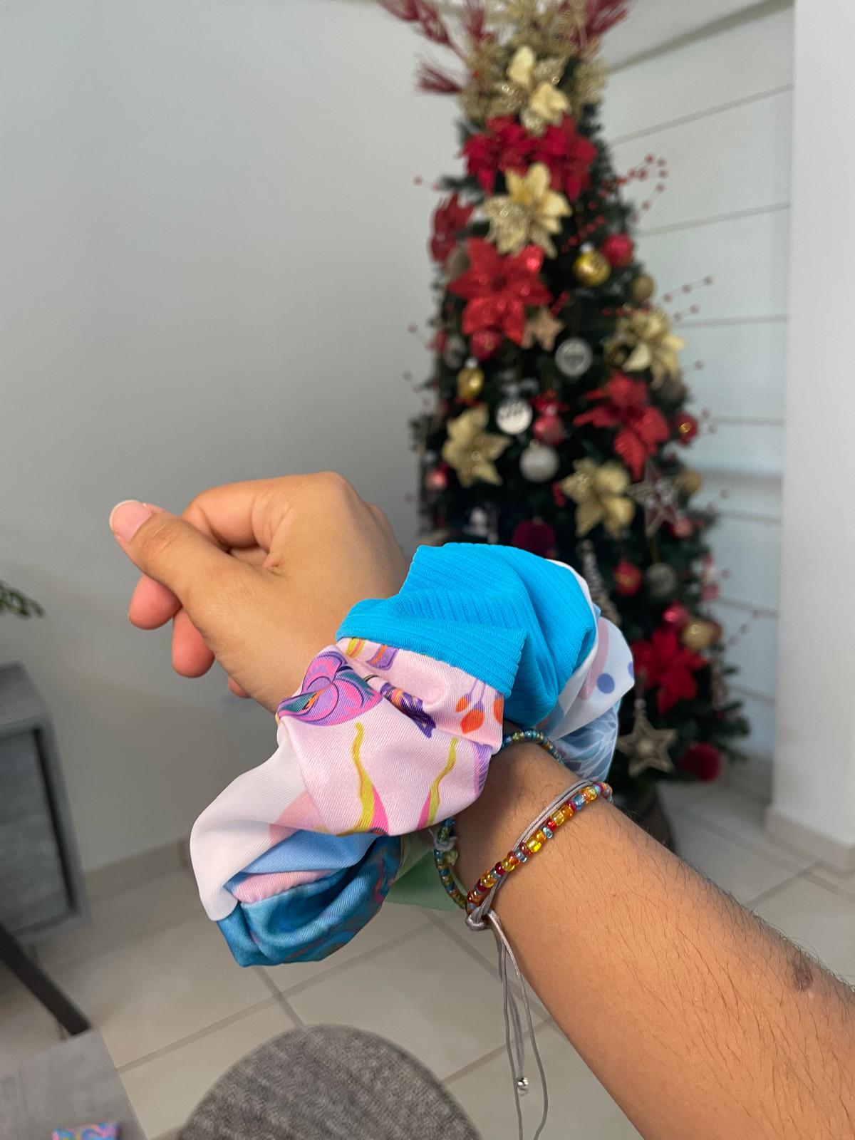 maxi scrunchie
