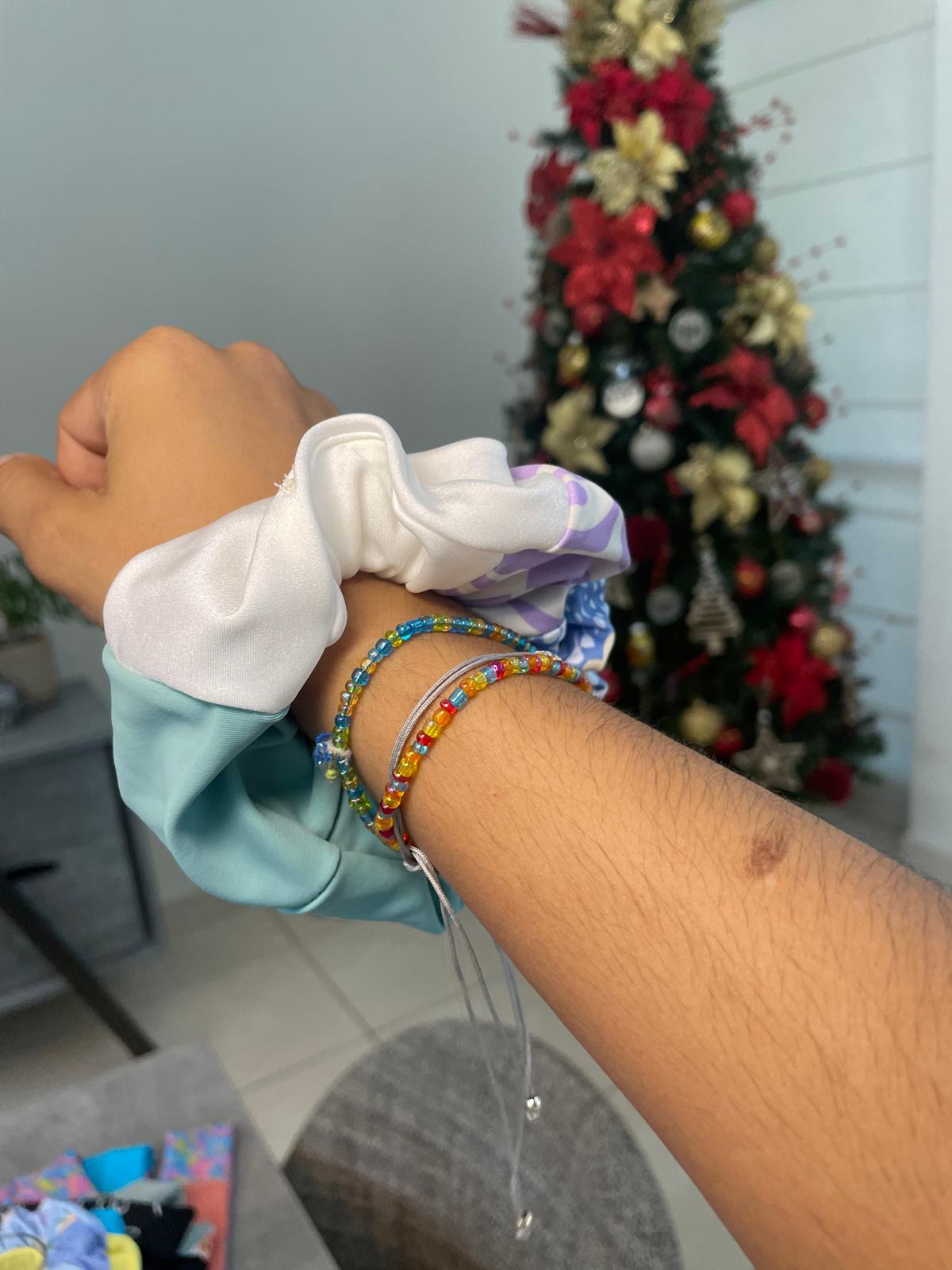 midi scrunchie