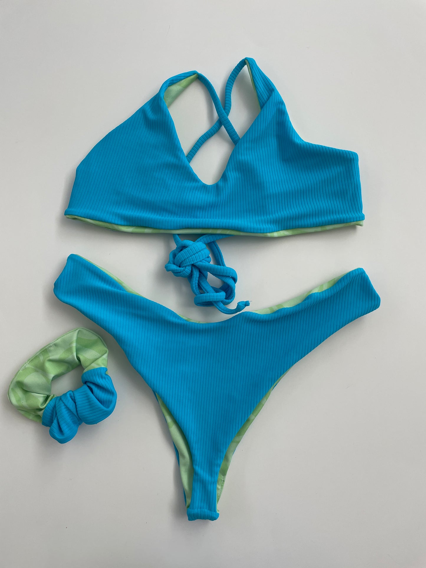 Reversible bikini set