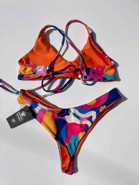 Reversible bikini set