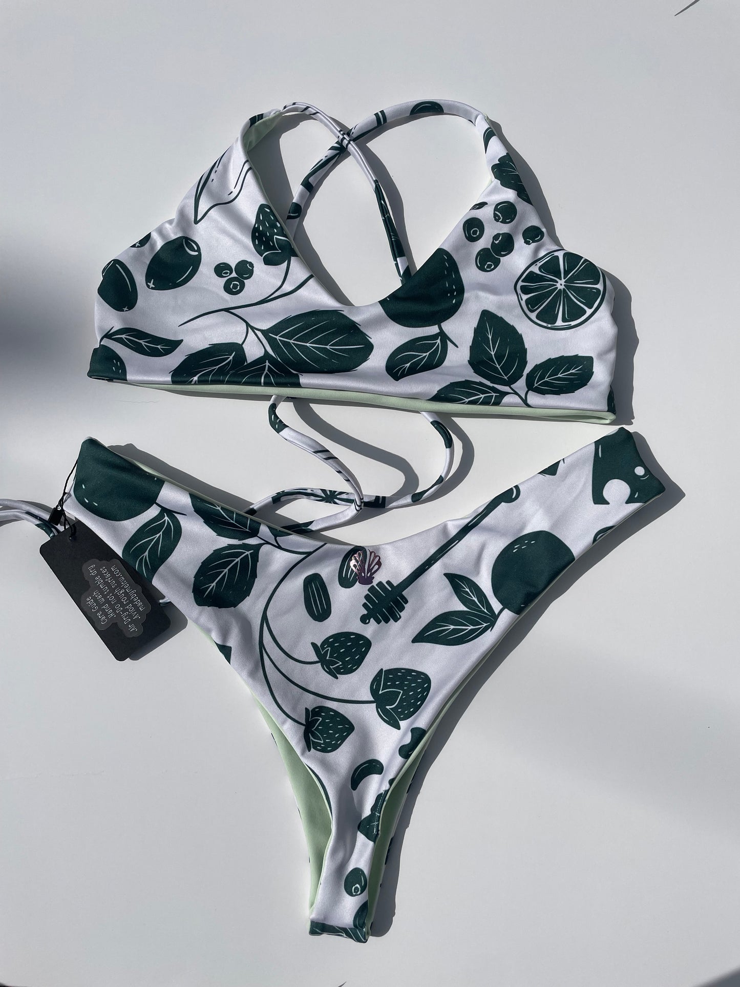 Reversible bikini set