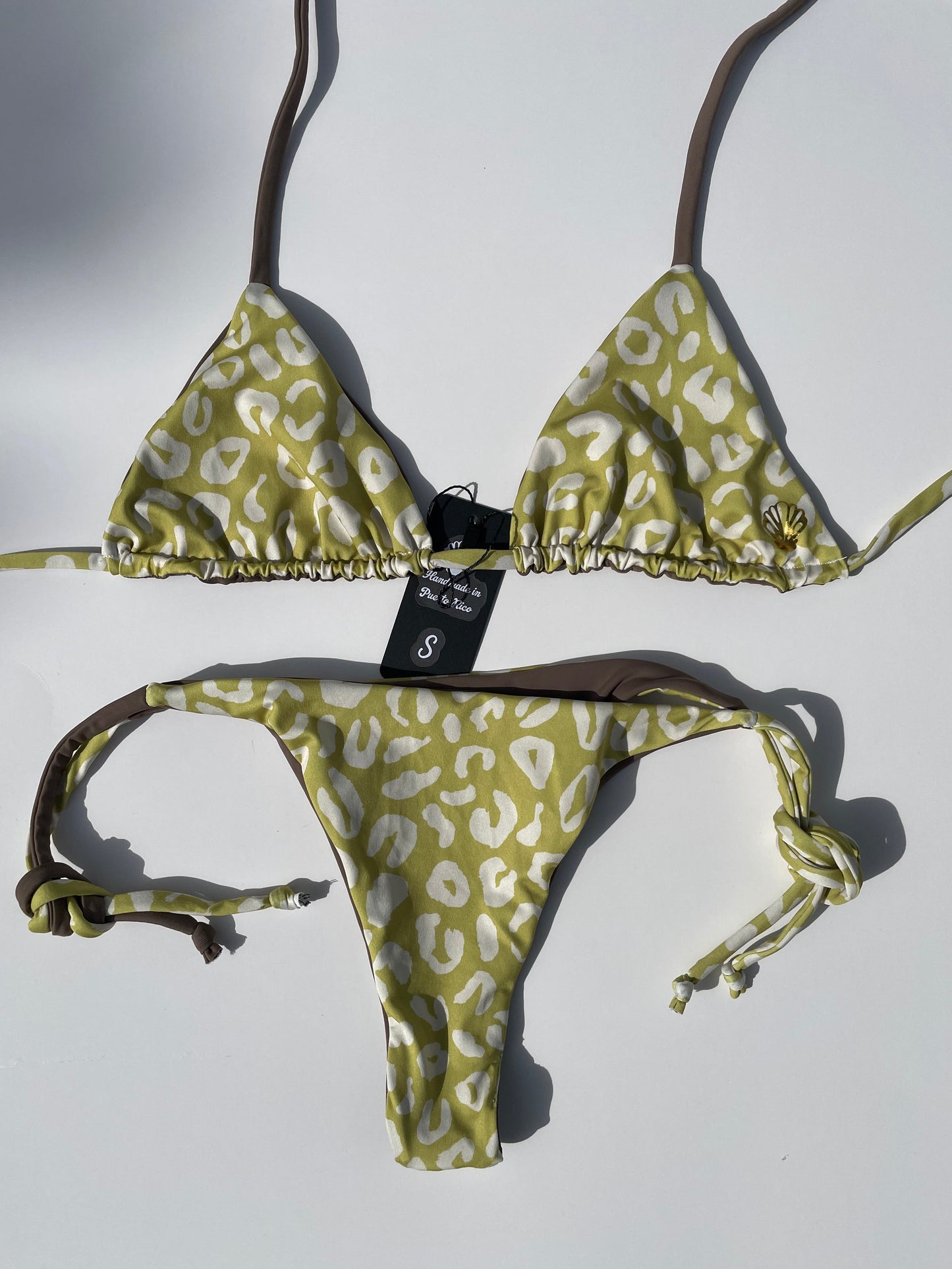 Reversible bikini set