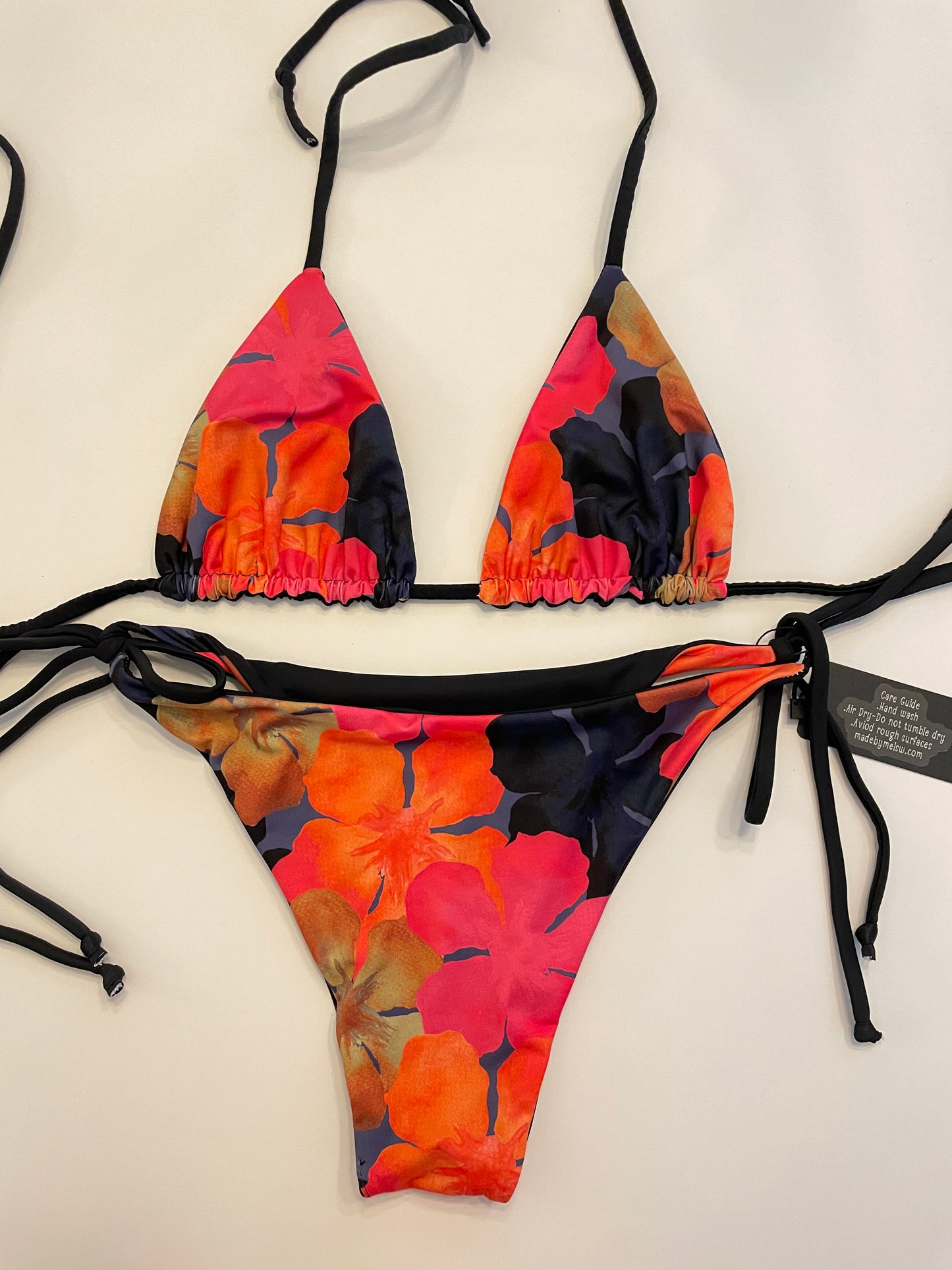 Reversible bikini set