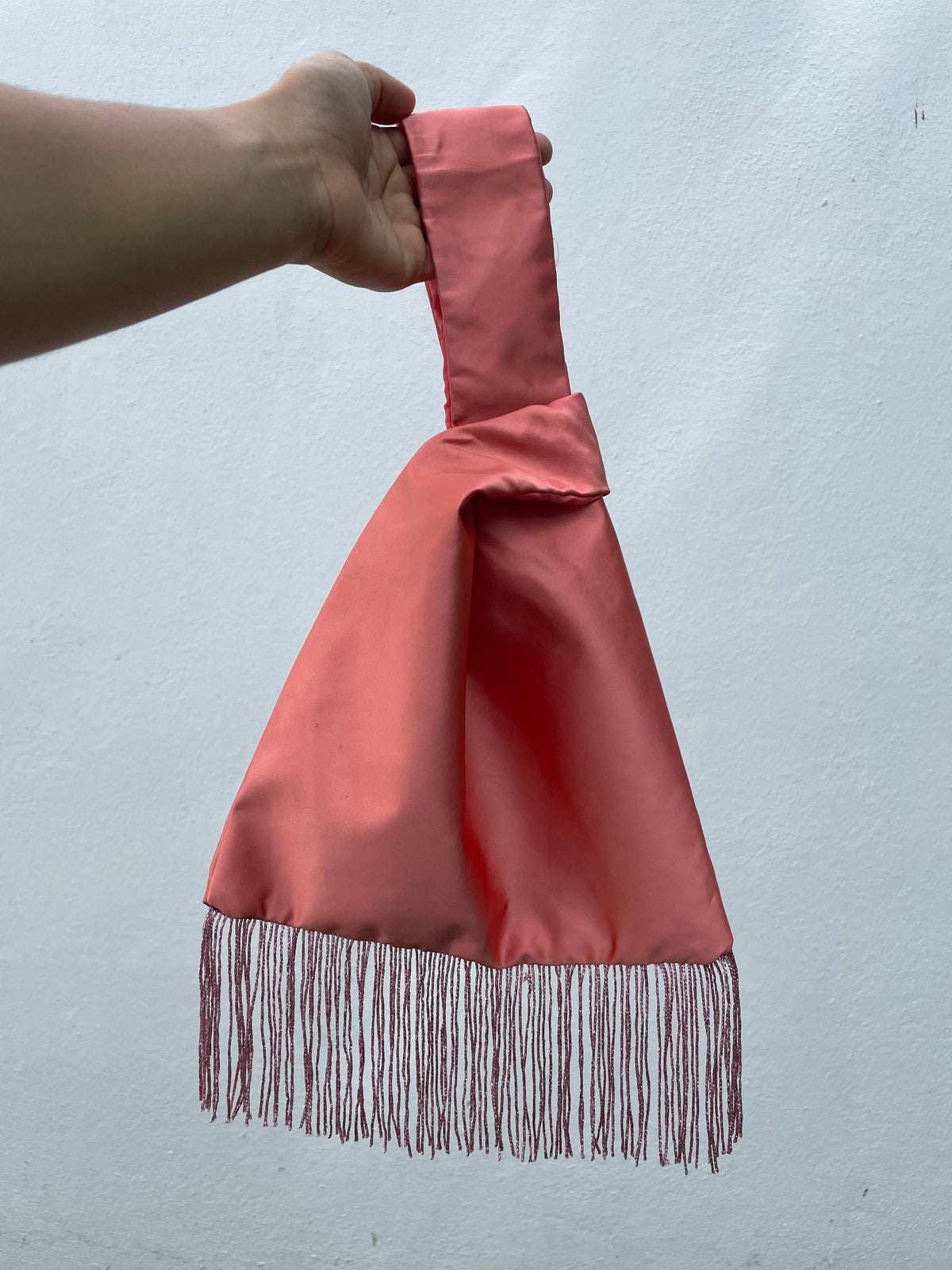 Organza Japanese knot bag - pink fringe
