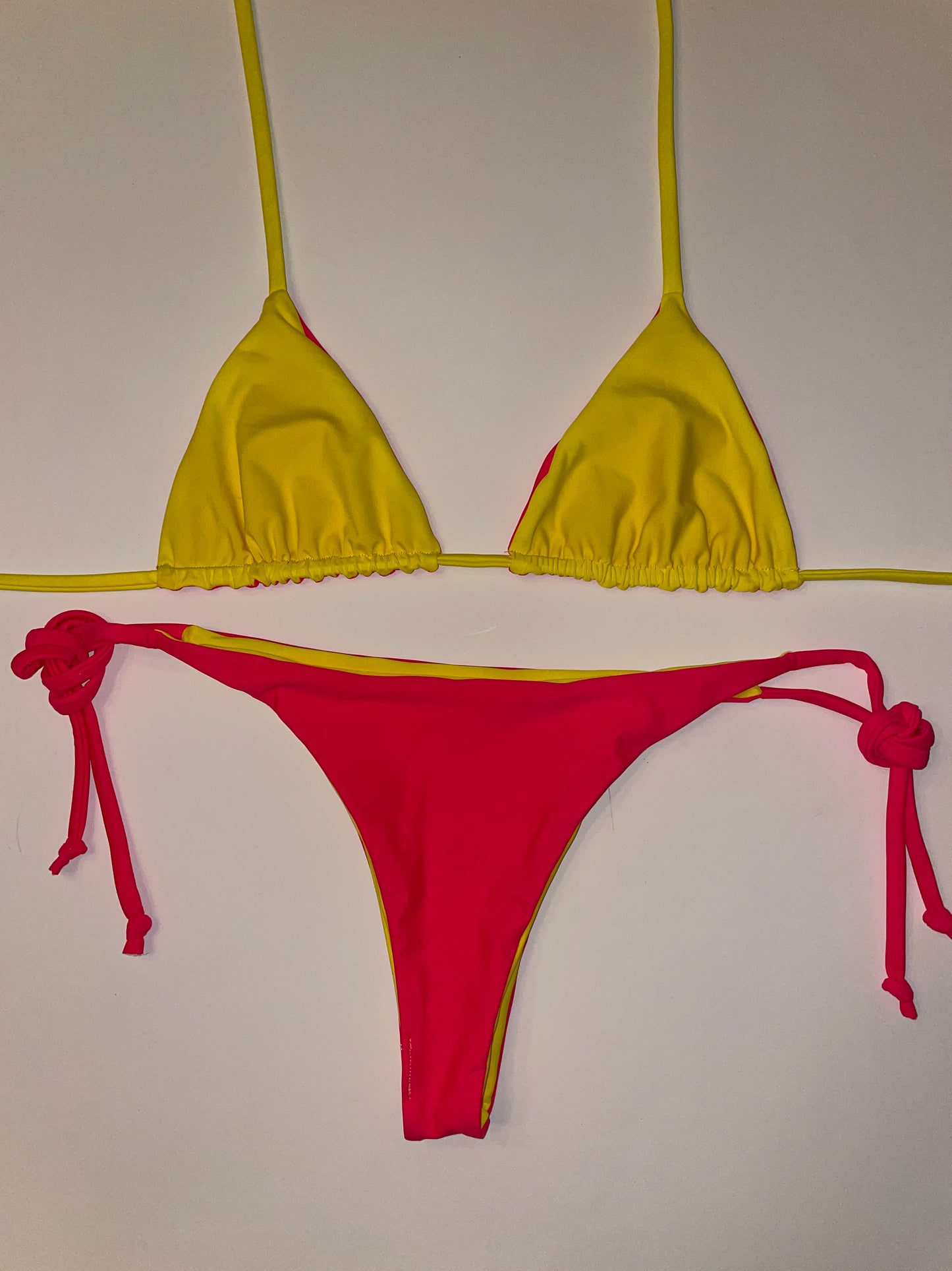 Reversible bikini set