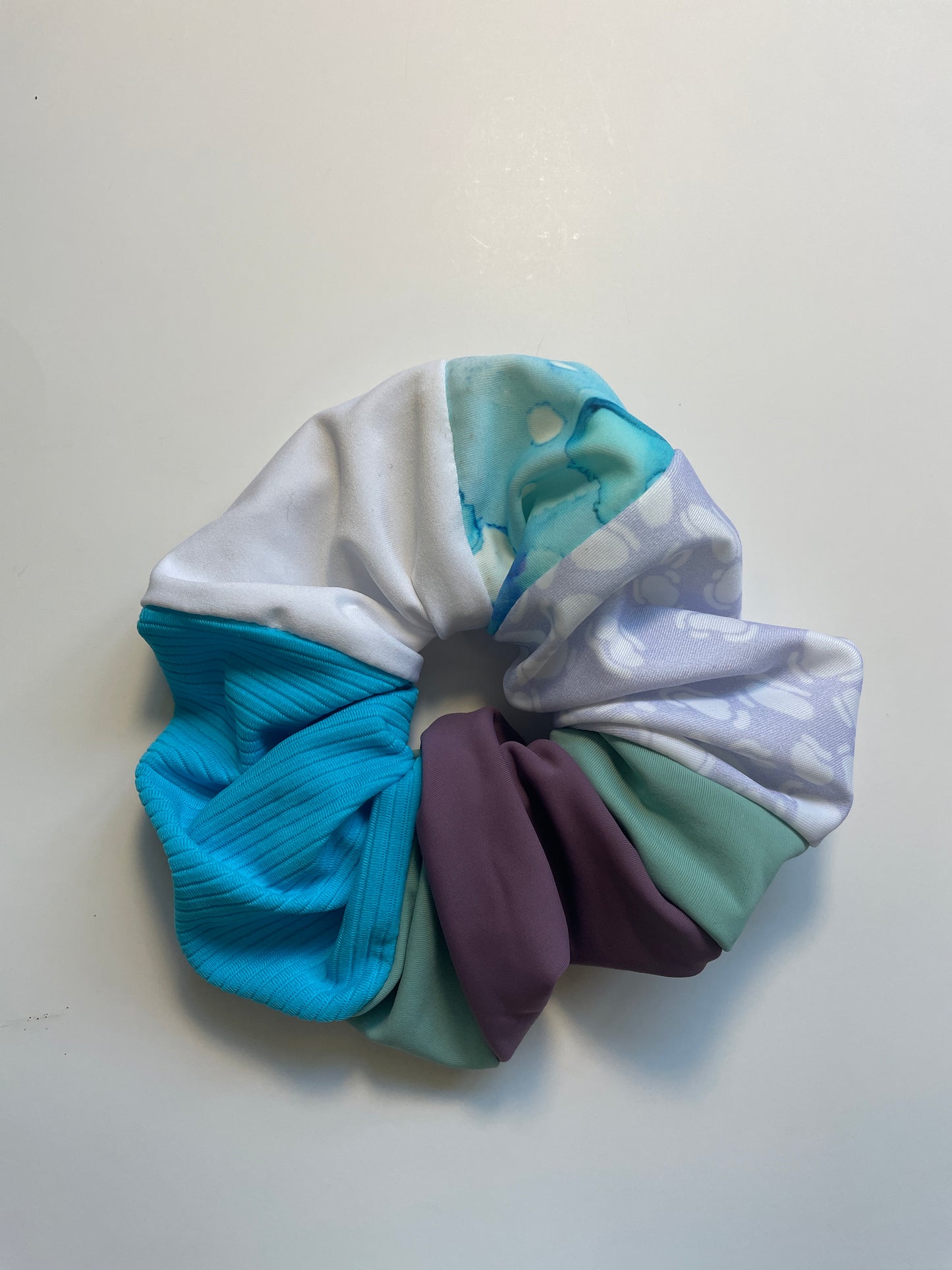 midi scrunchie