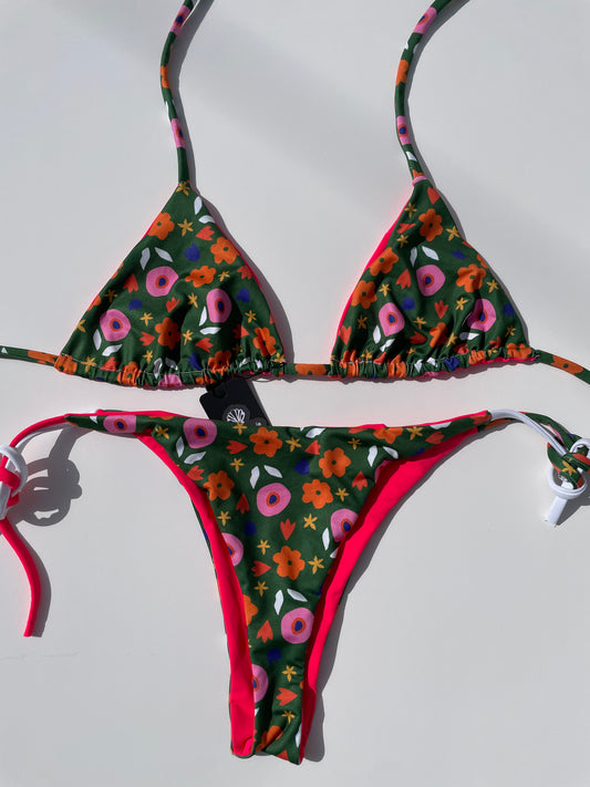 Reversible bikini set