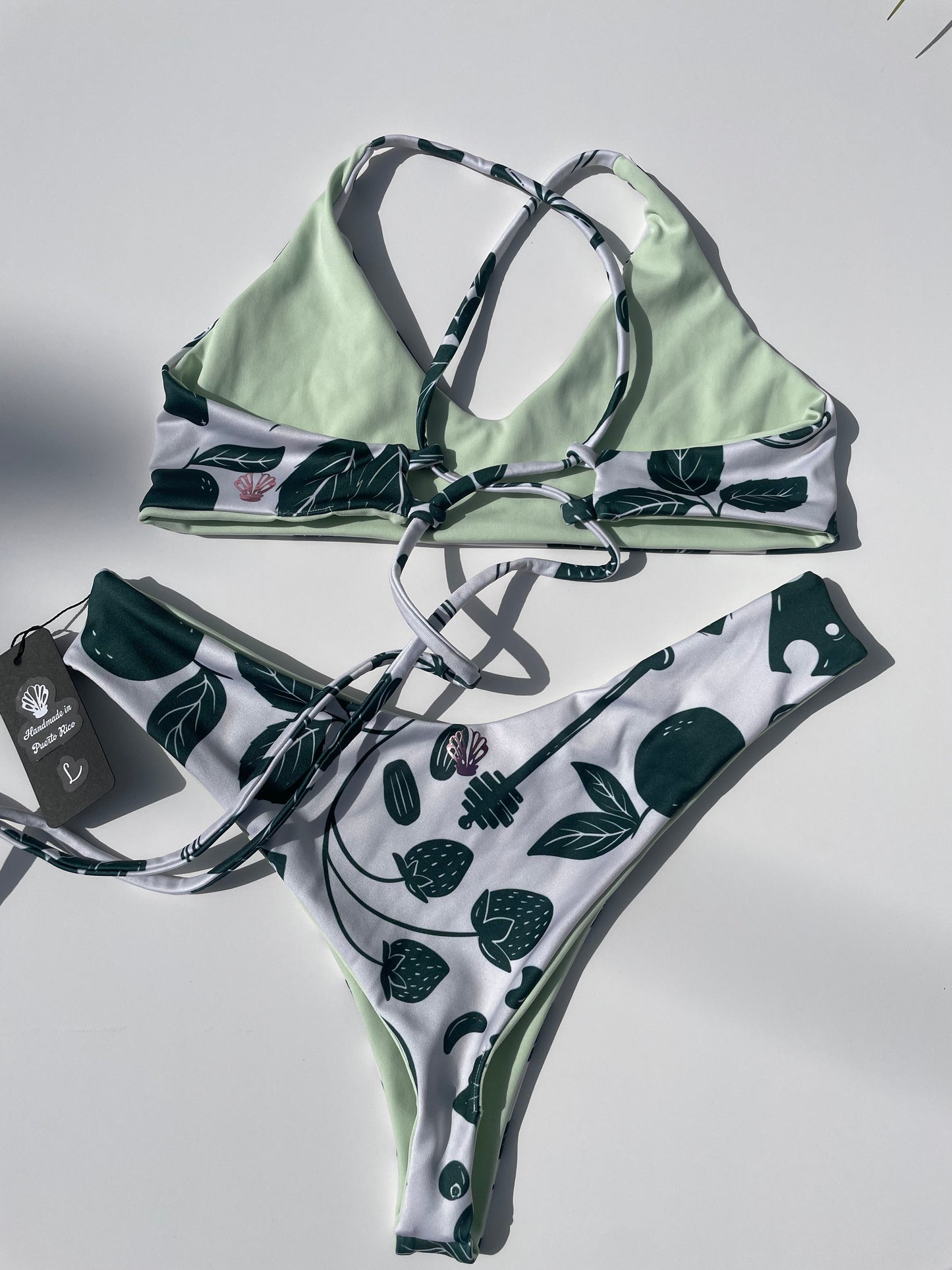 Reversible bikini set
