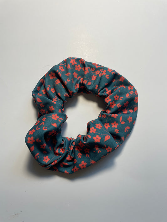 midi scrunchie