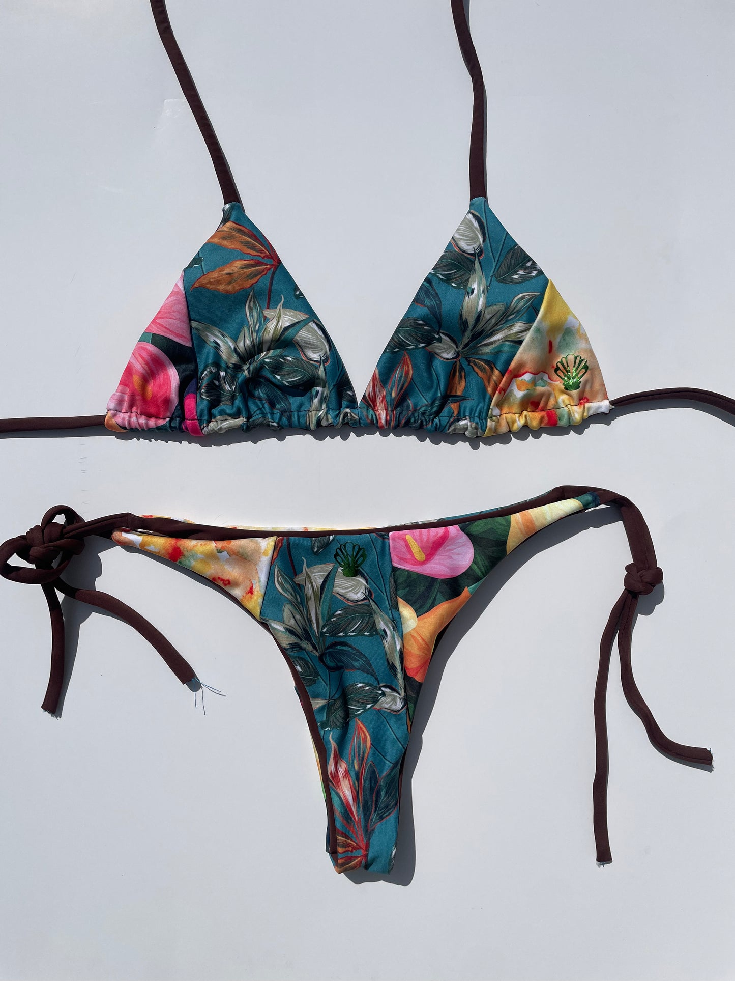 Reversible bikini set